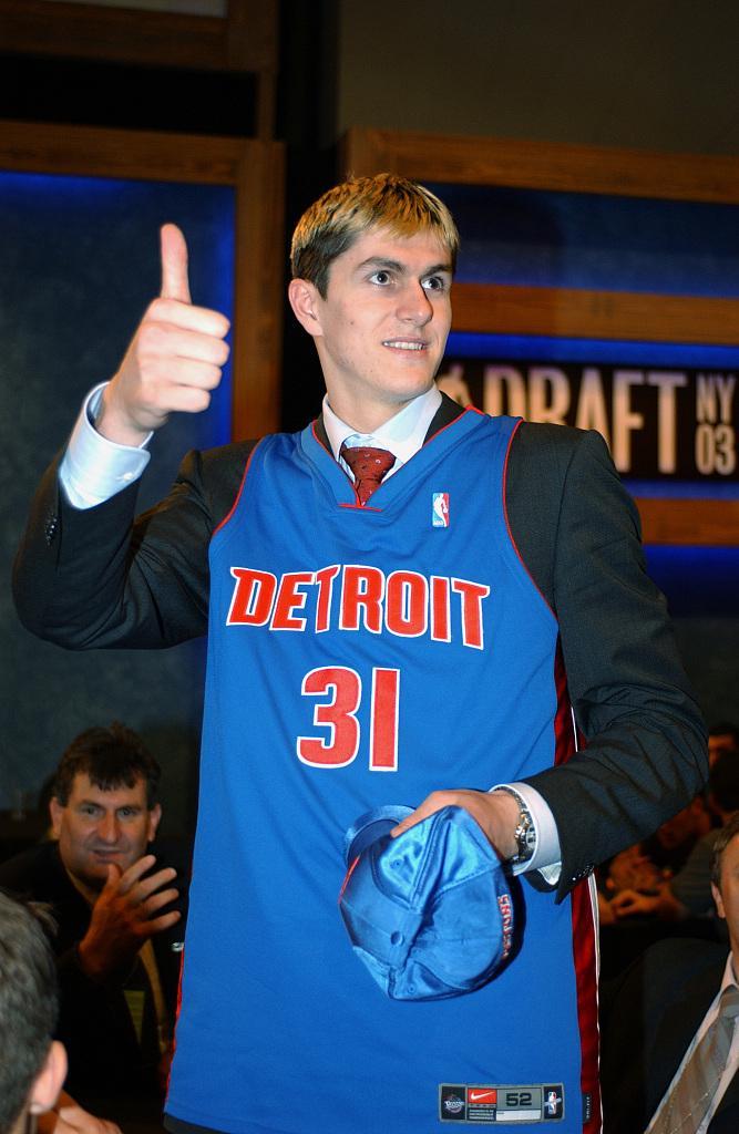 云开体育官网-历史最年轻夺冠球员前11：勇士带飞3名小将 魔术师新秀赛季FMVP