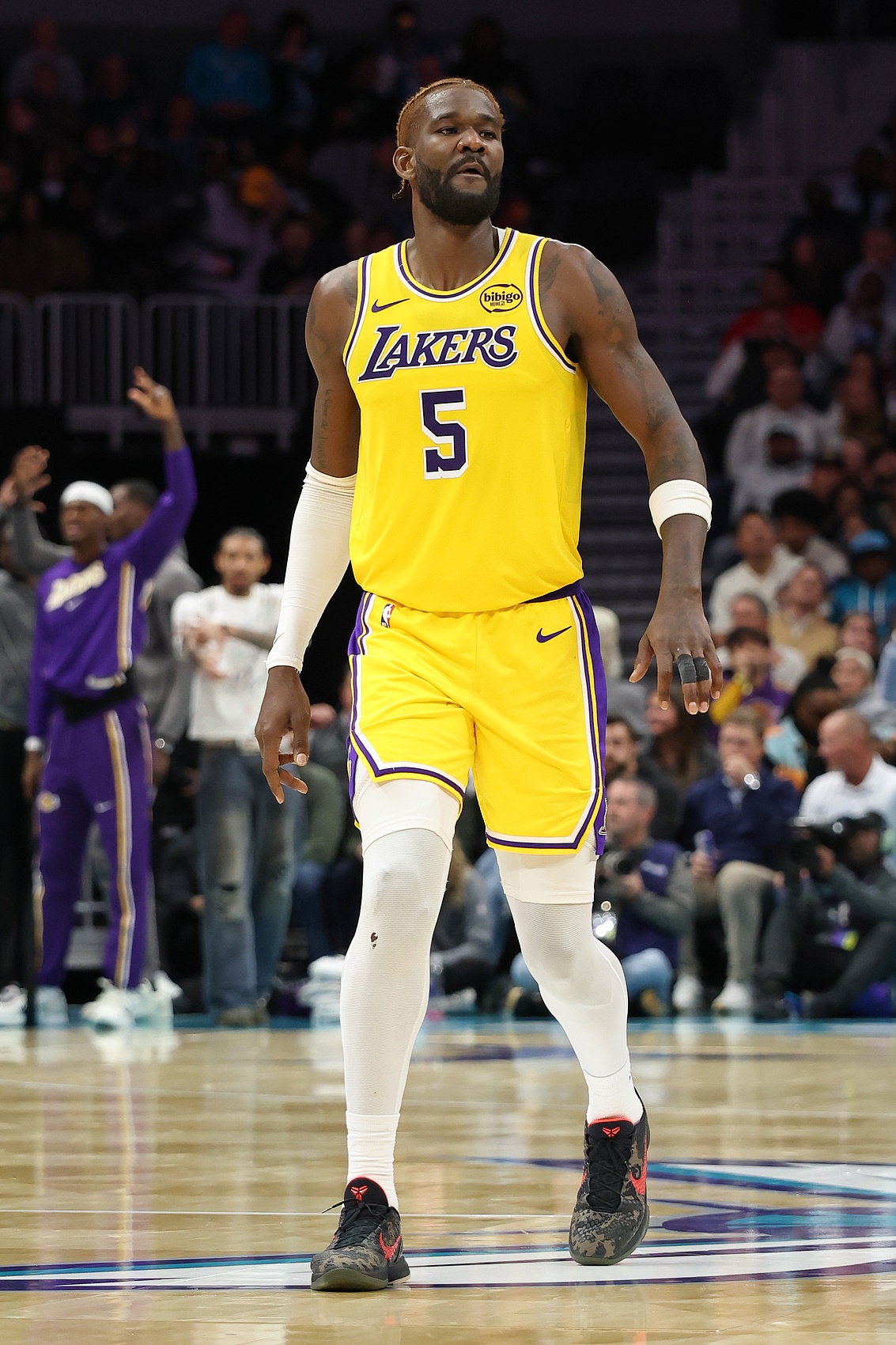 云开体育官网-斯科特：艾顿不比卡佩拉强多少 但他好像把成为卡佩拉当作是侮辱