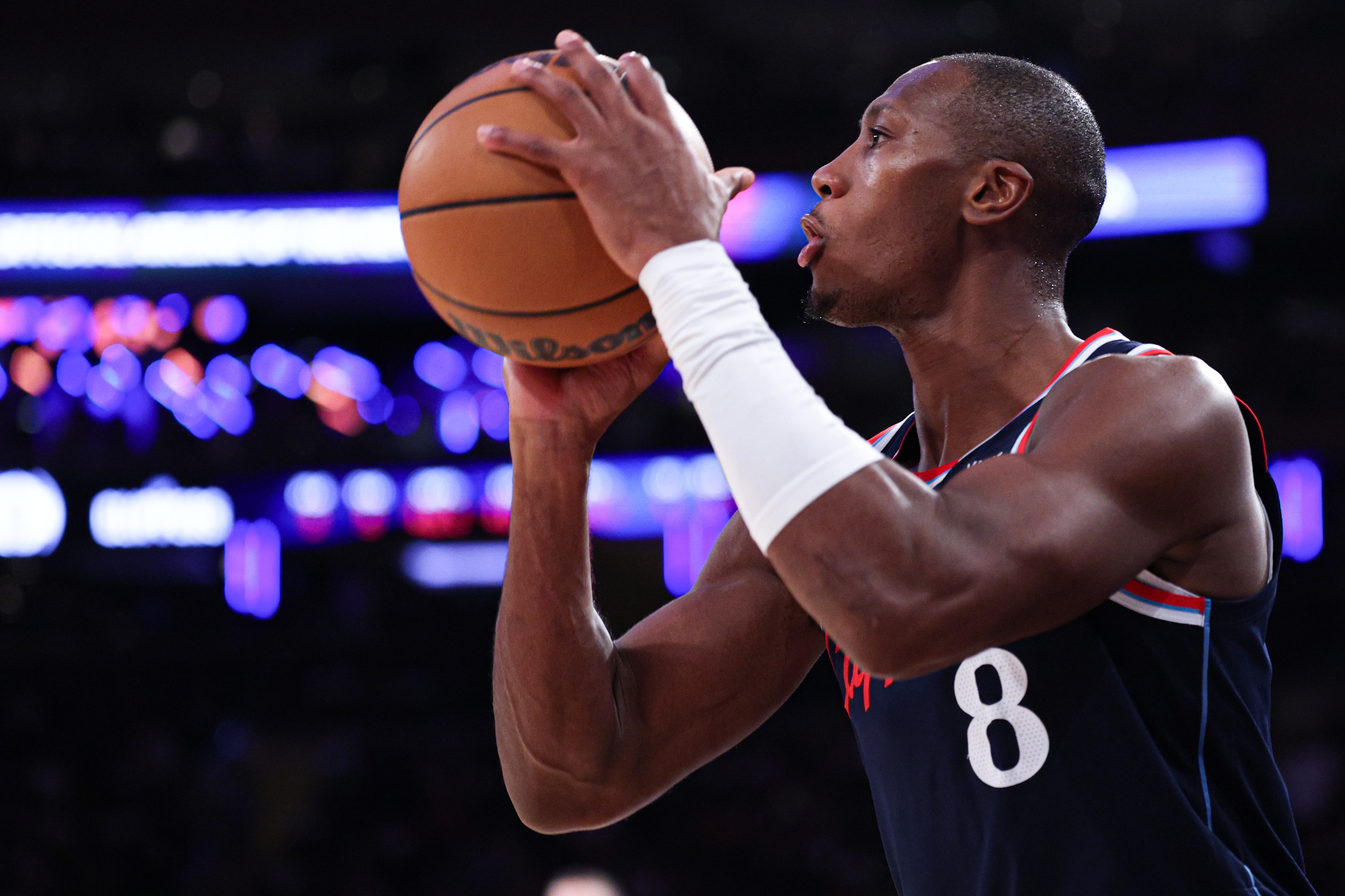 云开体育官网-队安勿念！本季至今祖巴茨缺席的比赛 快船为啥能这么流畅？