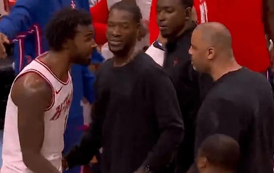 伊森脏动作+怒喷主帅，母亲无脑护短，火箭该留这定时炸弹吗？