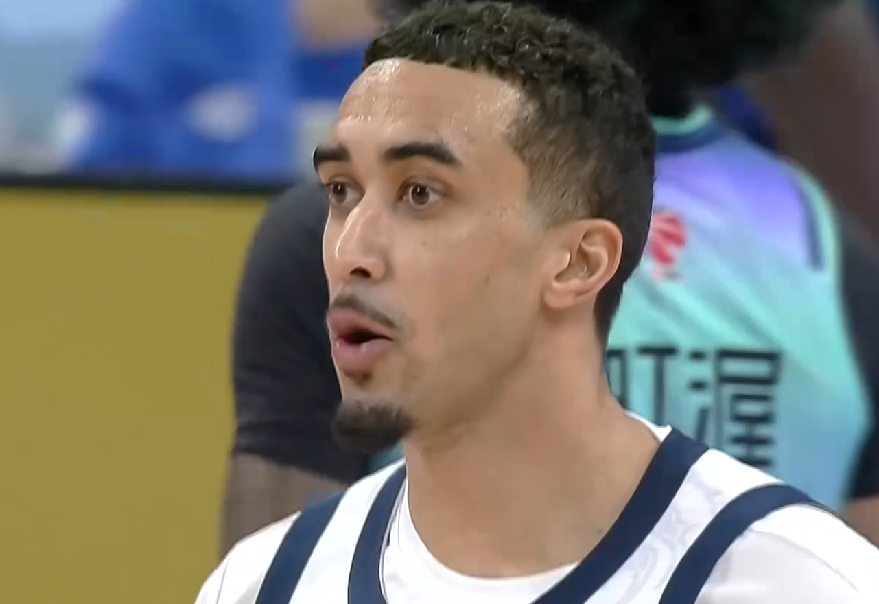 云开体育-广东104-113上海！球员评分：3人满分，2人良好，2人不合格