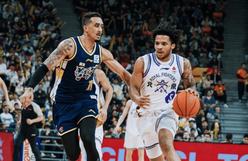 云开体育官网-一个月不到！基兹林克命中率暴跌已被北控裁员，尼尔森也裁了吧？