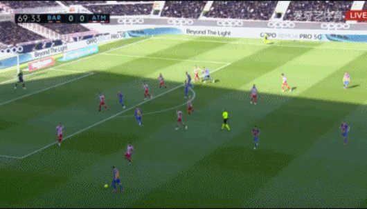 云开体育-【西甲】梅西连过五人却被扑 巴萨进球无效0-0马竞