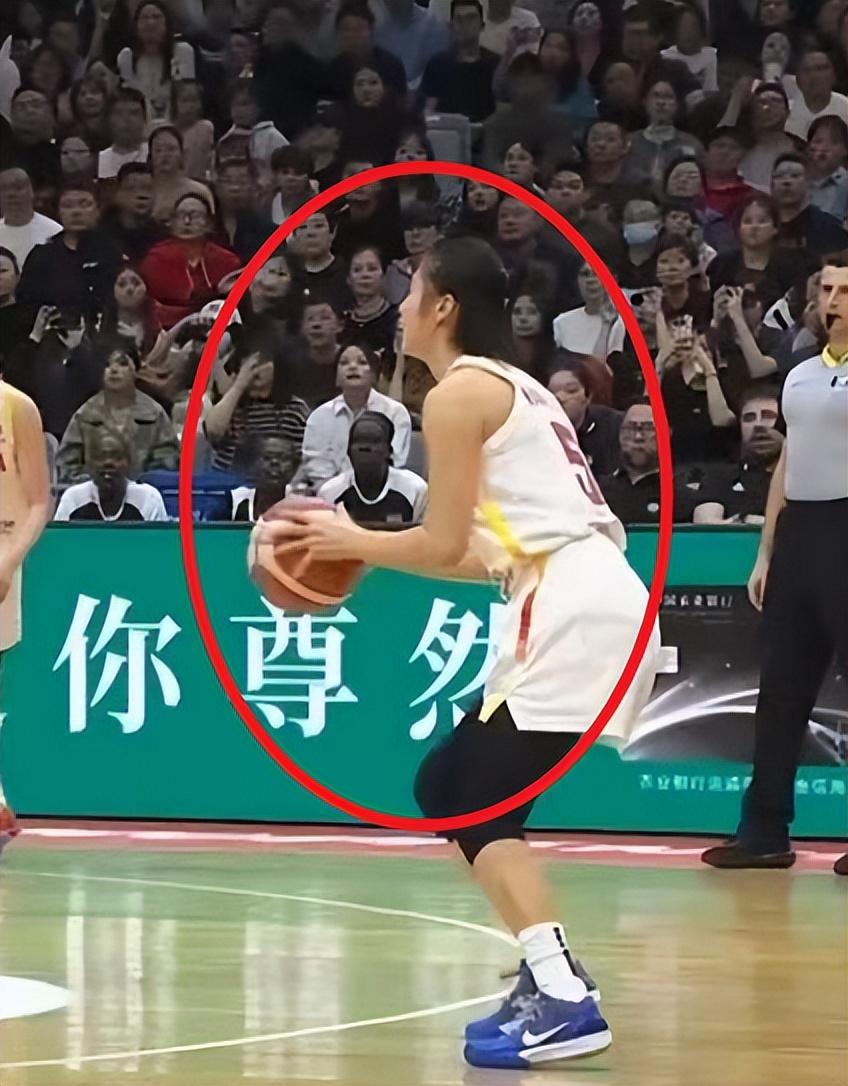 云开体育官网入口-86-76！中国女篮打败南苏丹，却暴露2点不足！王思雨是全场的MVP