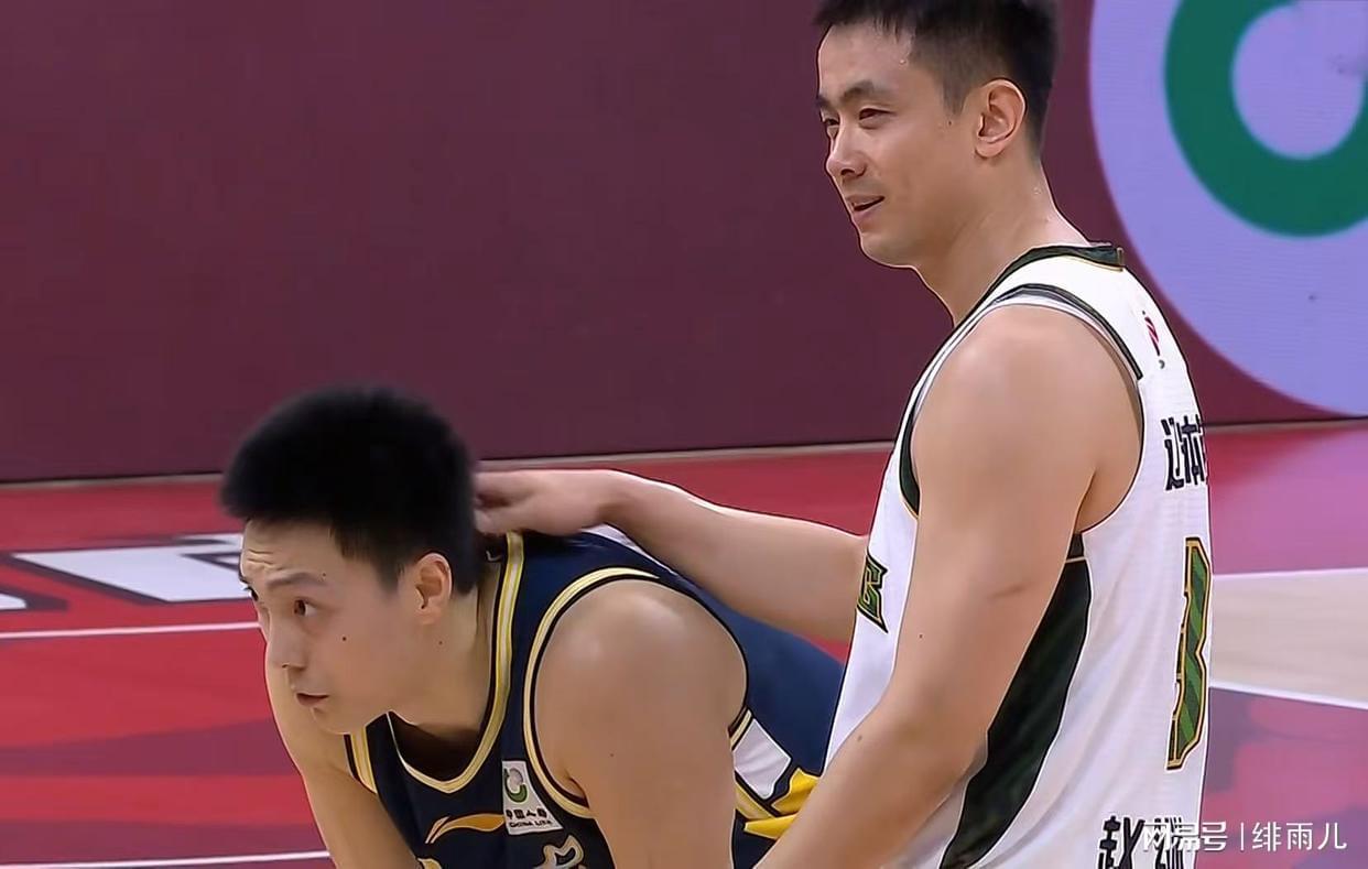 云开体育官网-三大国手“逼宫”杜锋？广东主场惨败辽宁男篮，宏远老板提前离场