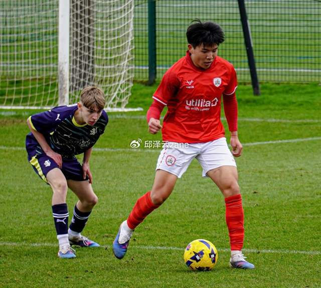 云开体育官网入口-惊喜！张家鸣获邵佳一亲自推荐留洋伯恩利：试训获评9分|英超|国足主帅|球员|中超|足球_新浪体育_新浪新闻